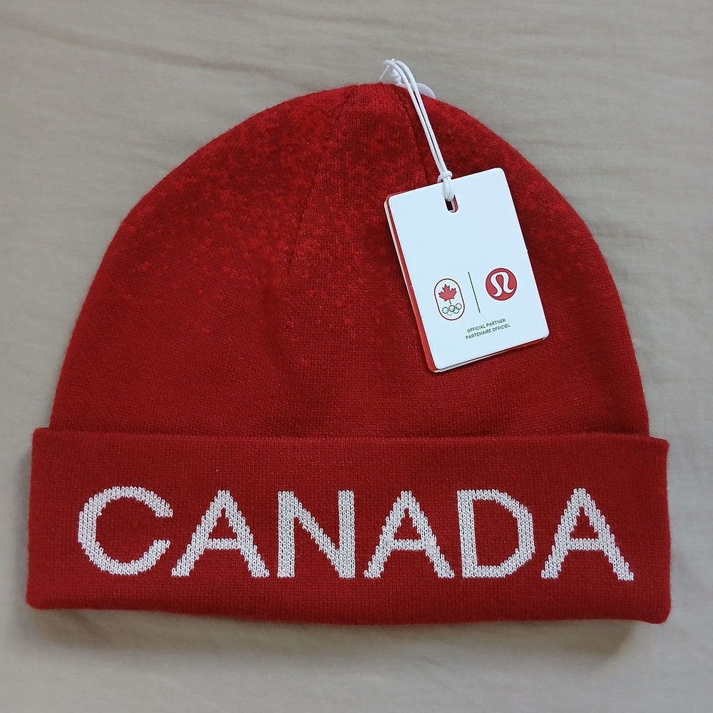 Lululemon Team Canada Olympics Wool-Blend Reversible Beanie Unisex S/M Red